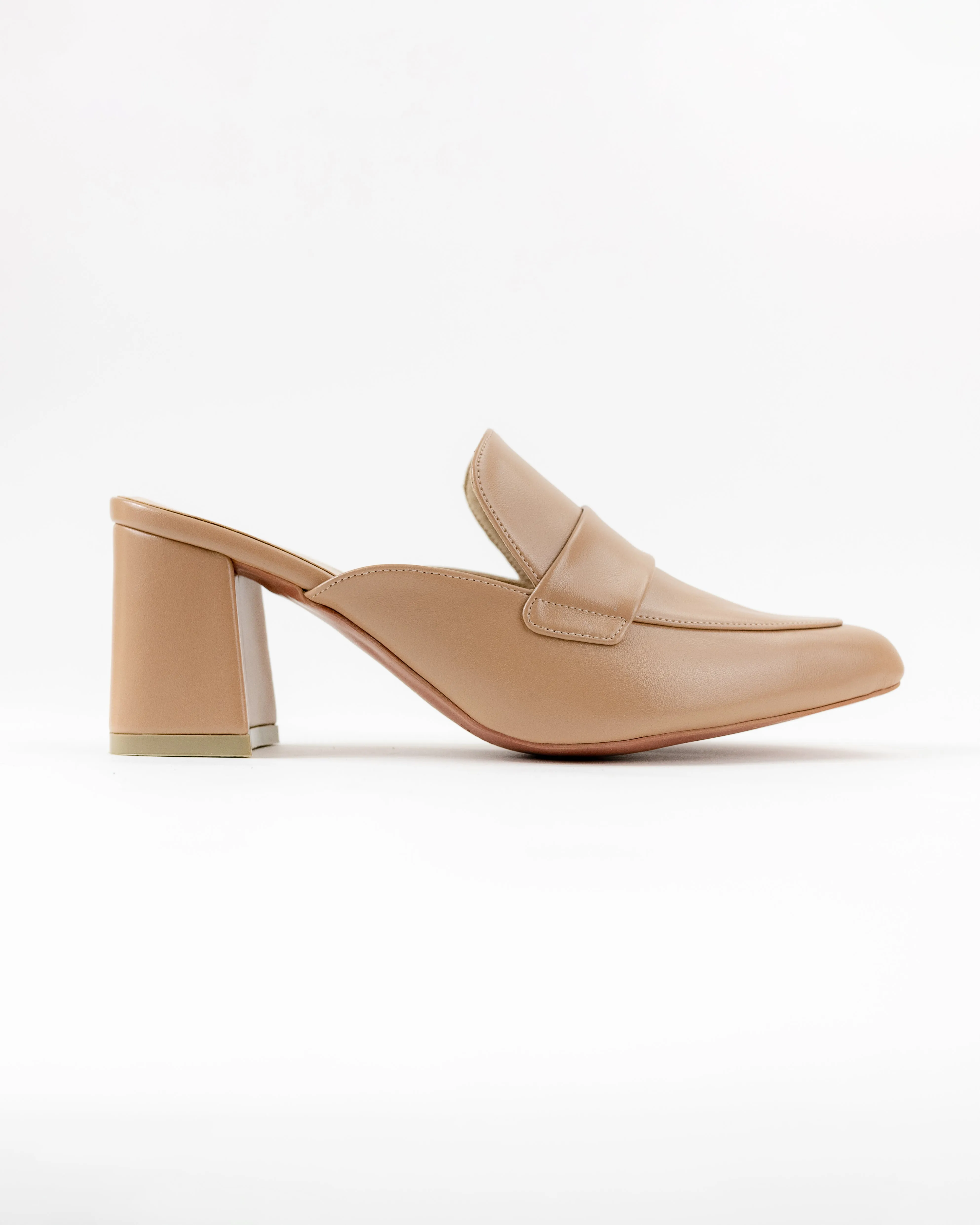 Cynthia Pointy Heel Mules (Nude)