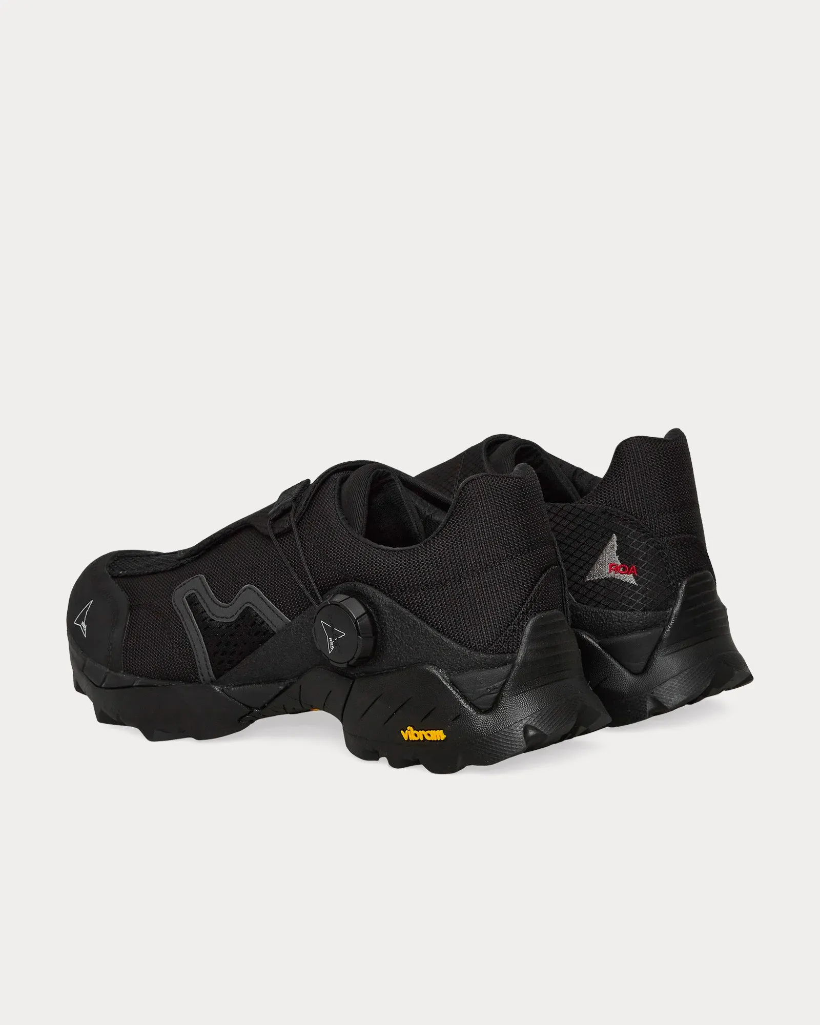 Minaar Black Slip On Sneakers